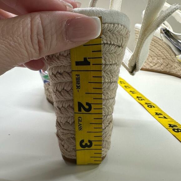 NWOB | TOMS | Marisela Wedge Sandal | White Mediterranean | Size 5 - Picture 14 of 16